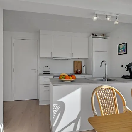 2 Bedroom Gorgeous In *