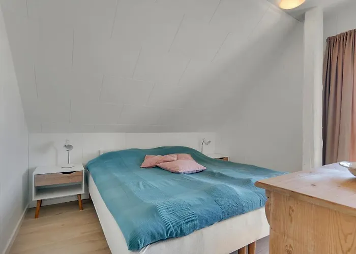 2 Bedroom Gorgeous In 公寓 *